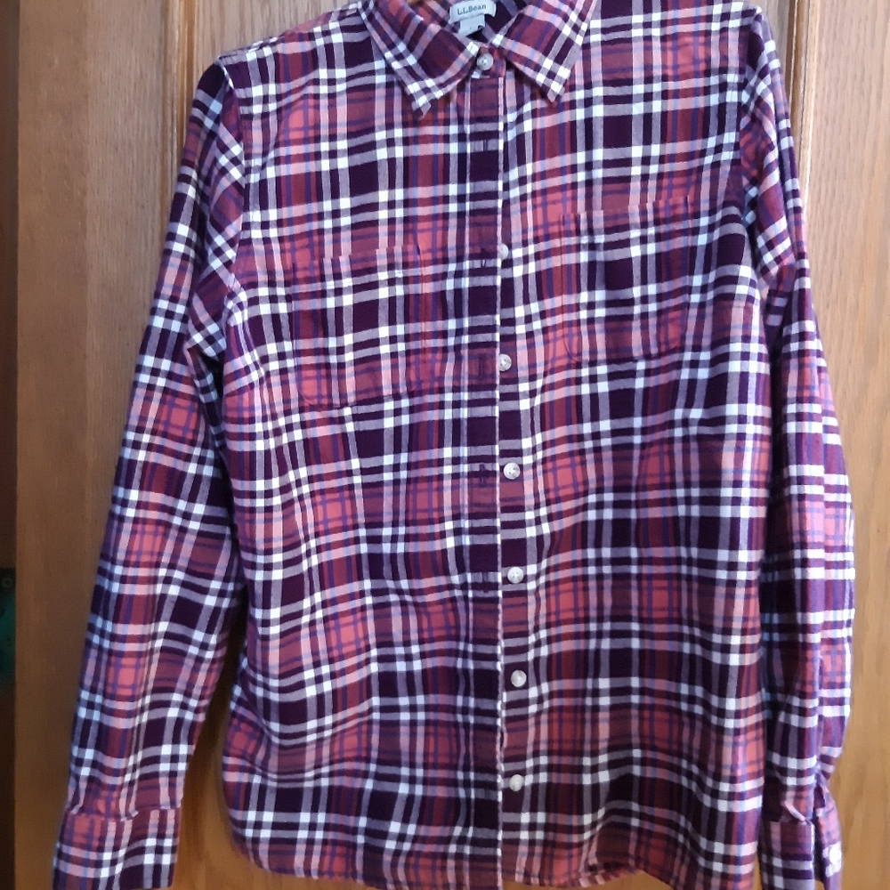 LL Bean plaid flannel shirt wmns M